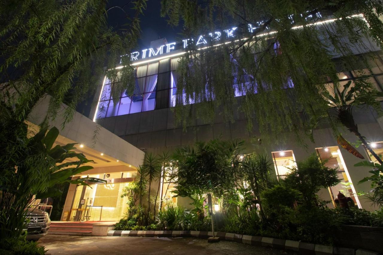 PRIME PARK Hotel Bandung Exterior foto